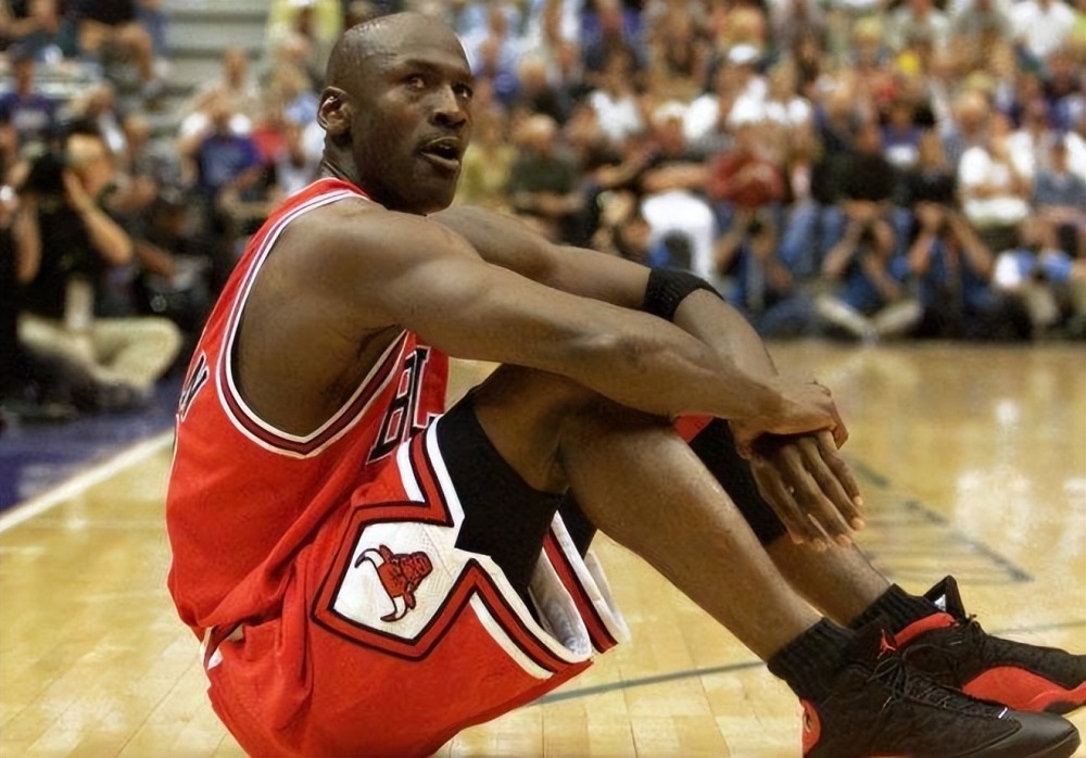 功的背后 功的背后